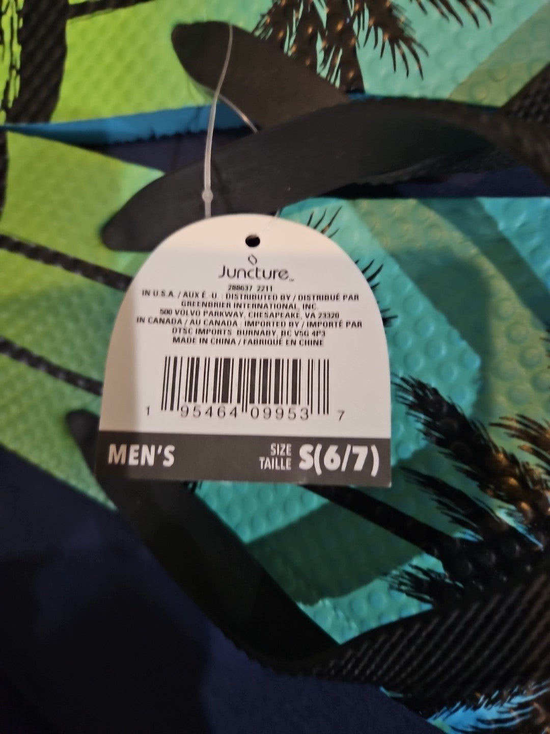 Juncture Men's Flip Flops Size 6/7 - Brand New