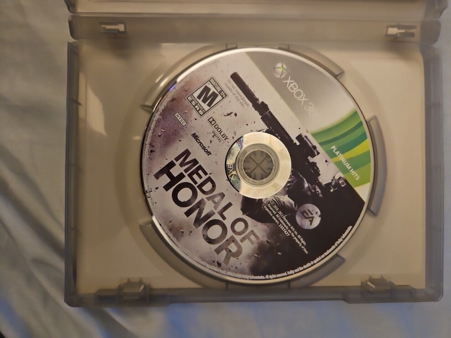 Medal of Honor --Platinum Hits (Microsoft Xbox 360, 2010)
