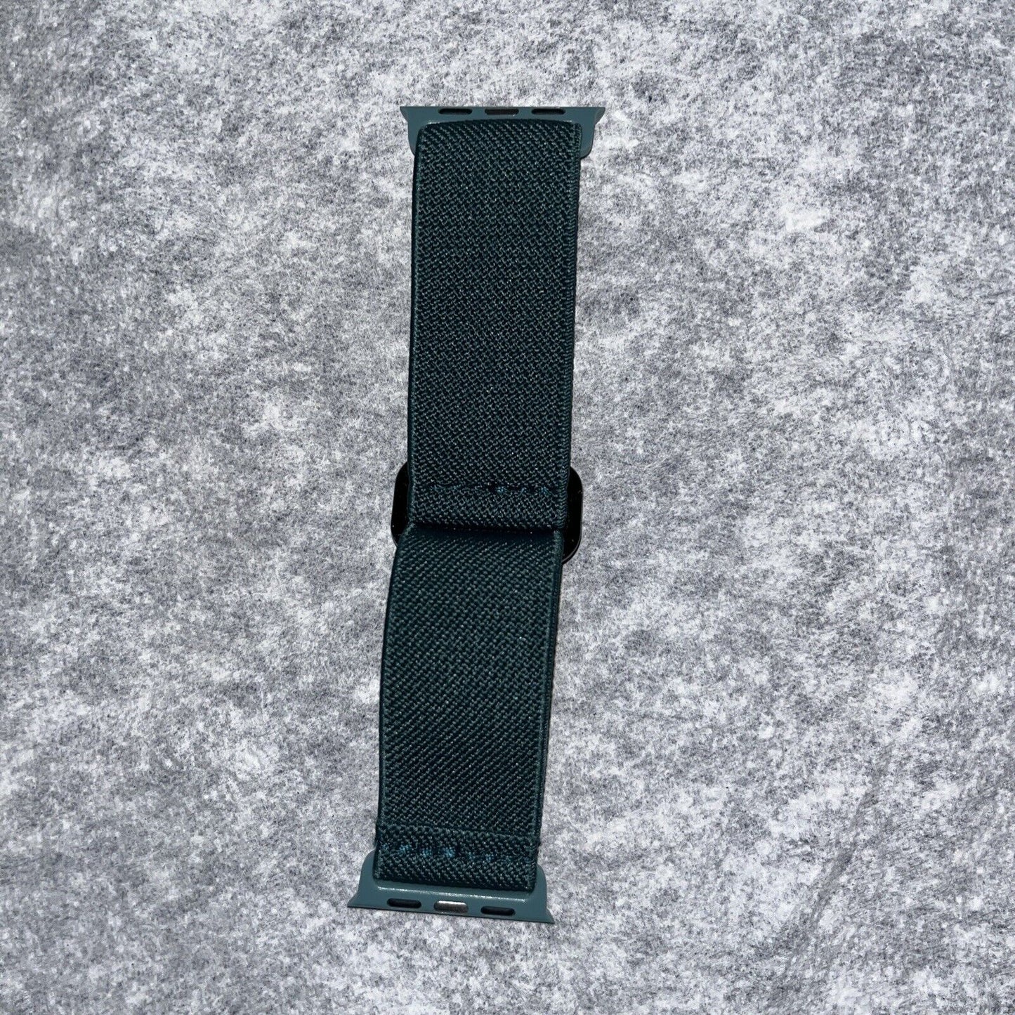 Apple Watch Stretchable Band Fits 456789SE. Fits 38 And 40 And 41 Mm.