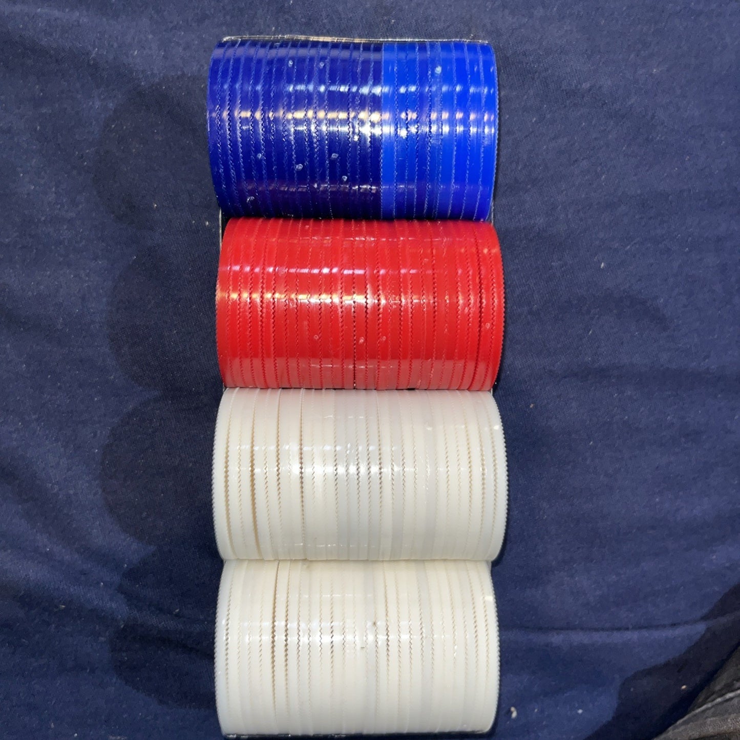 Hoyle 100 Poker Chips with Plastic Tray - Vintage 1992 Set New Old Stock NOS