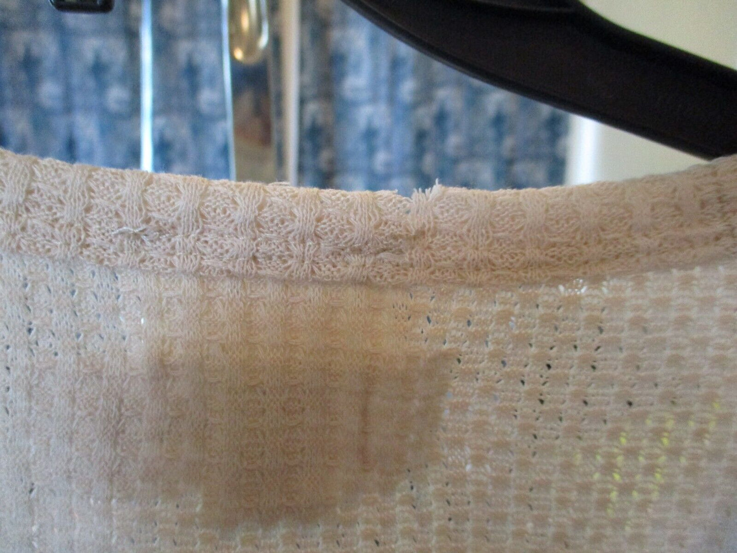 BiBi Oatmeal Waffle Knit Top with Lace Puffed Sleeve SMALL w/ Flaws