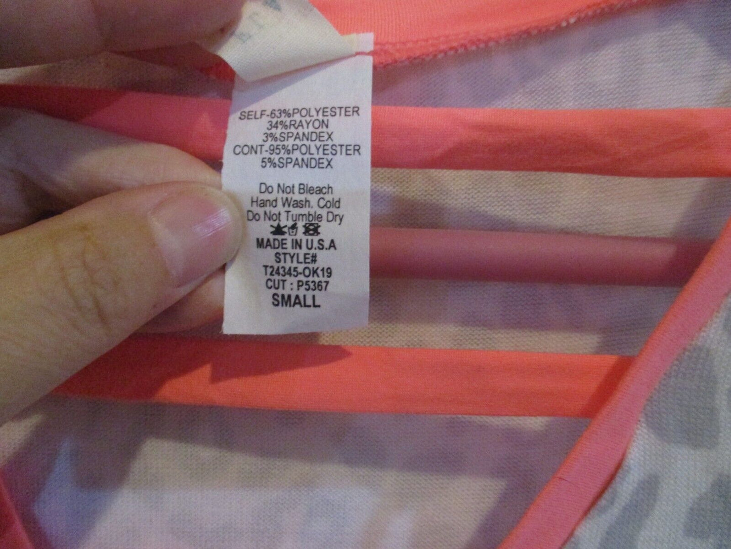 NEW Flamingo Top Gray White Neon Pink Animal Print Small