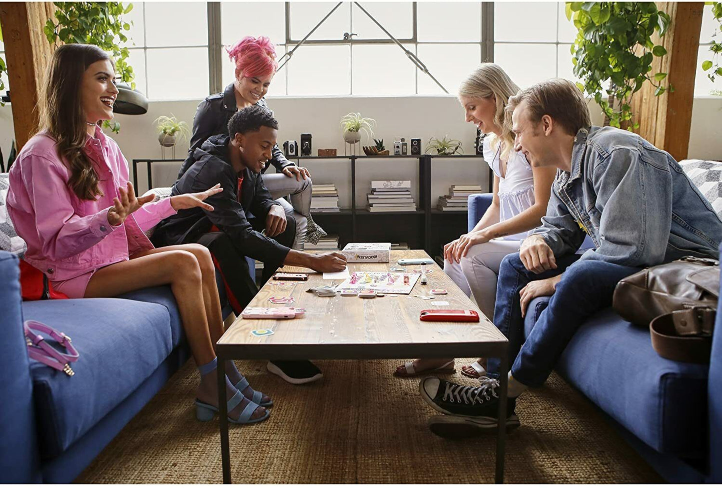 #SocialStar: The Social Media Game