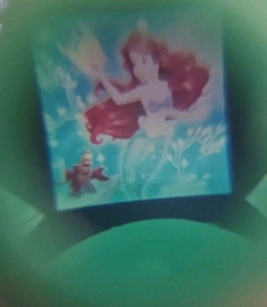 Ariel Mini View Finder Keychain