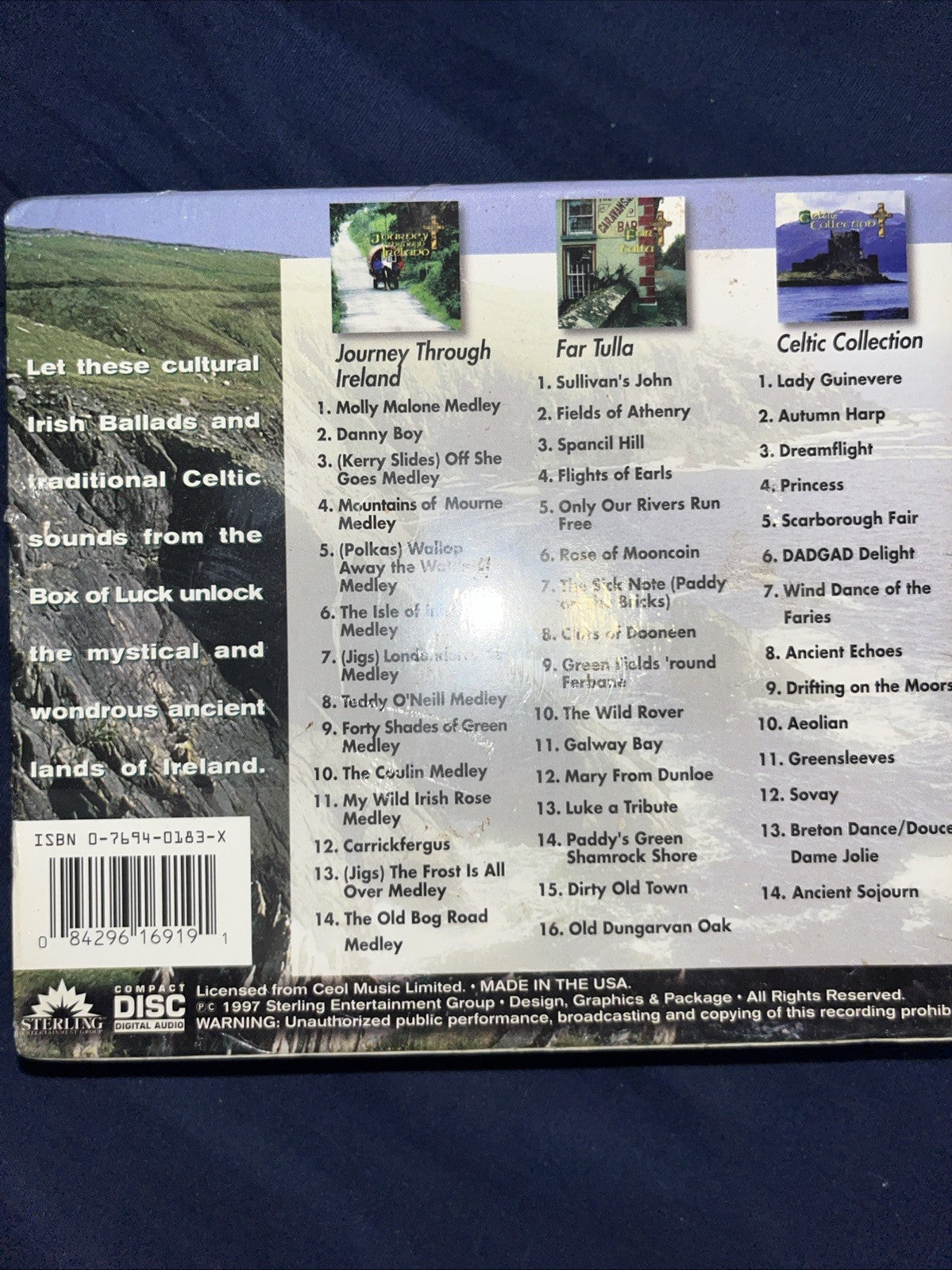 BOX OF LUCK TRADITIONAL IRISH MUSIC 3 CD set,44 songs total.