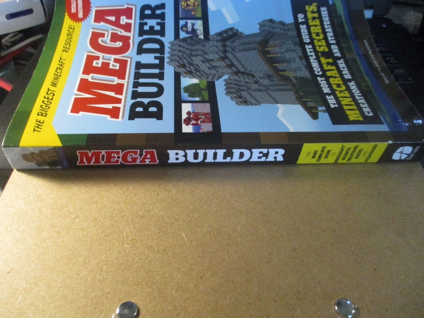 Mega Builder - Triumph Books - Paperback - Good