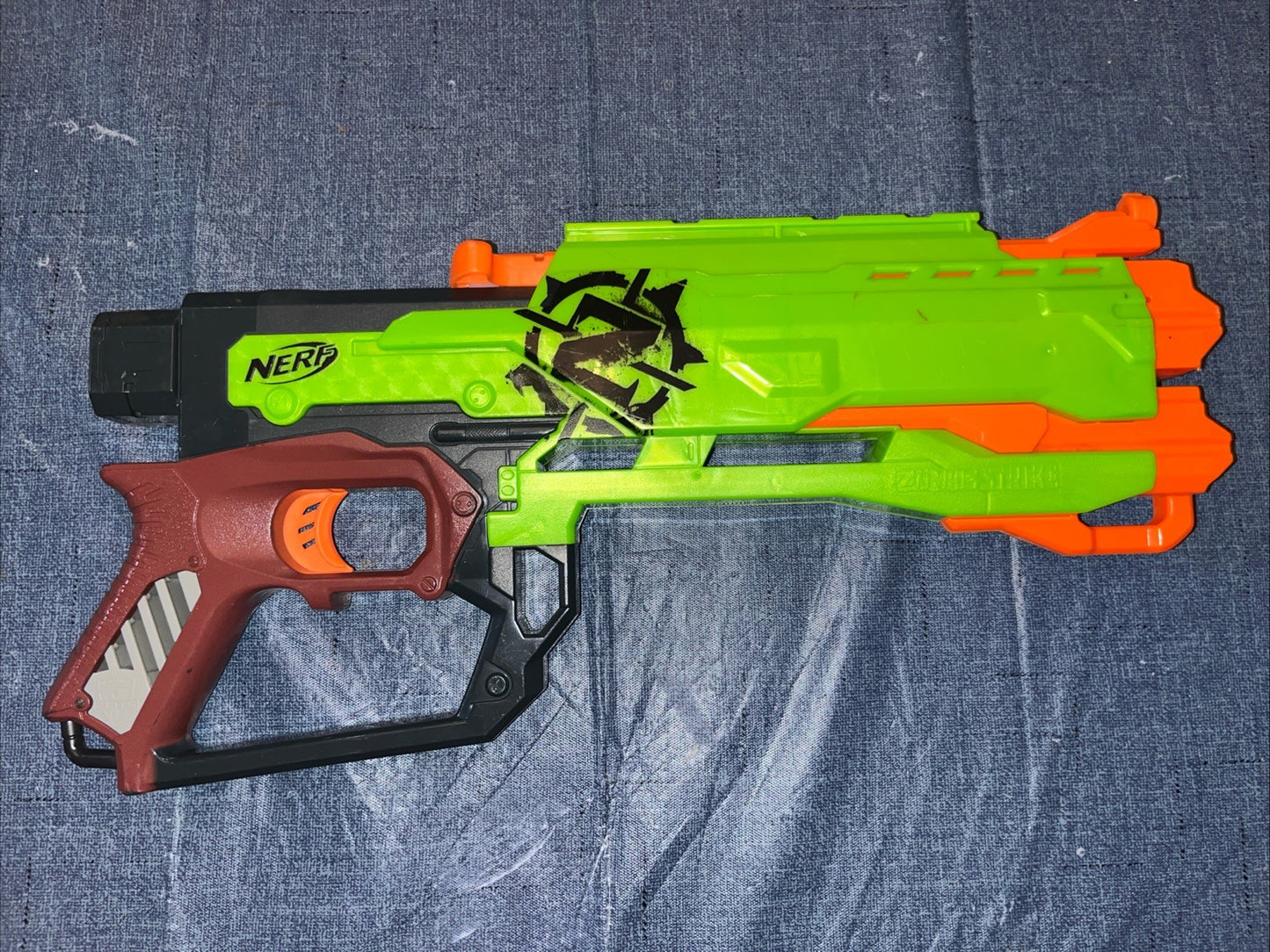 Nerf Zombie Strike 4 Shot Sidearm