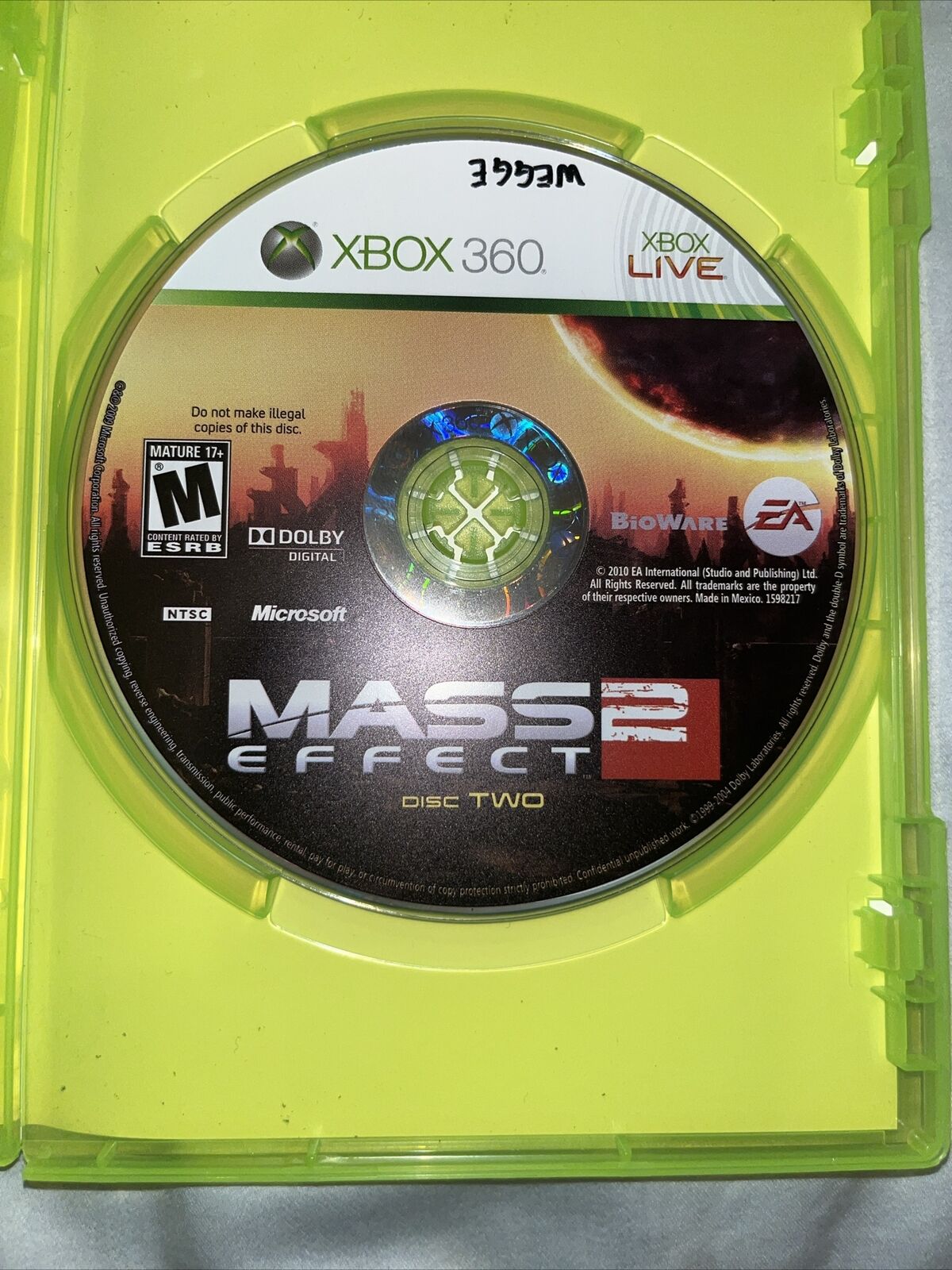 Mass Effect 2 (Microsoft Xbox 360, 2010) No Manual. New Case And Pristine Discs