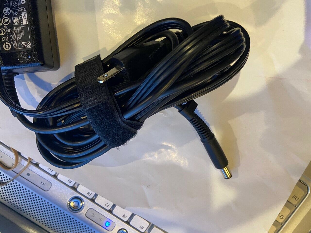 HP HSTNN-IX01 EN48AA Docking Station w/ Dual Link DVI + Power Adapter -Tested