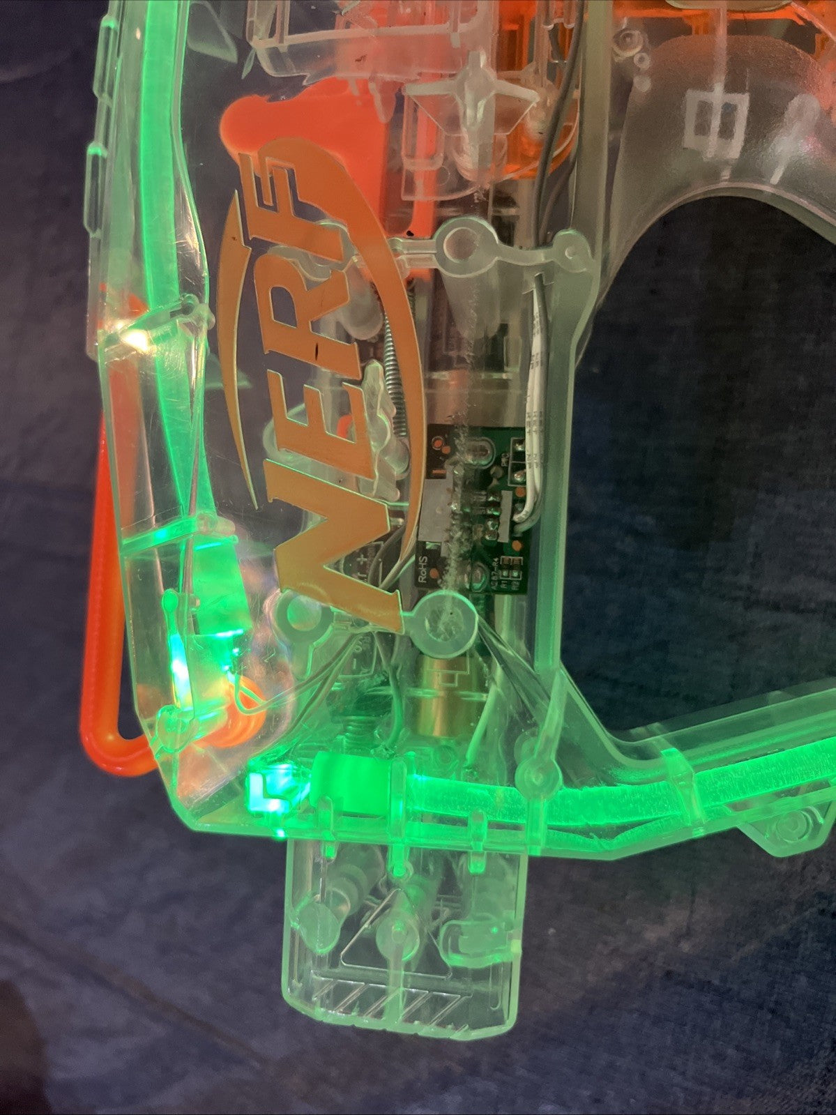 Nerf Motorized Evader Modulus Rifle w/ Switchable Illumination + 2 Mags