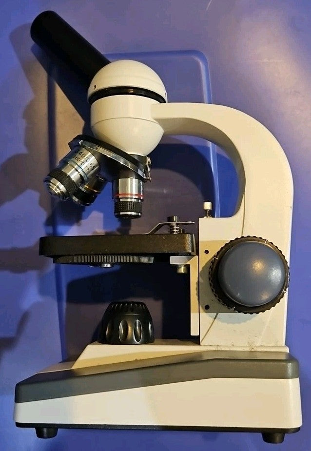 AmScope M150C 40x-1000x Portable Compound Microscope. Missing Eyepiece. Tested
