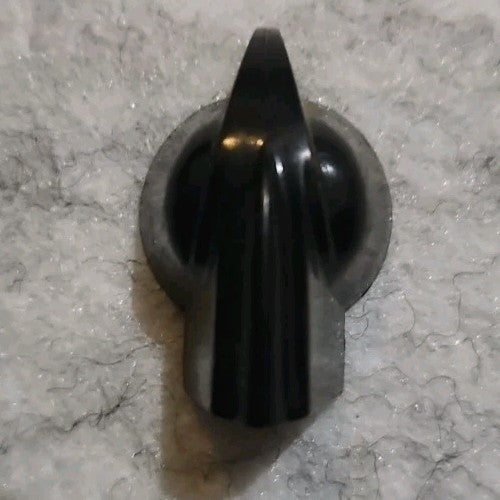 Selector Knob 1.25" L x .75" W x .75" H +.25" Hole With Set Screw Lock