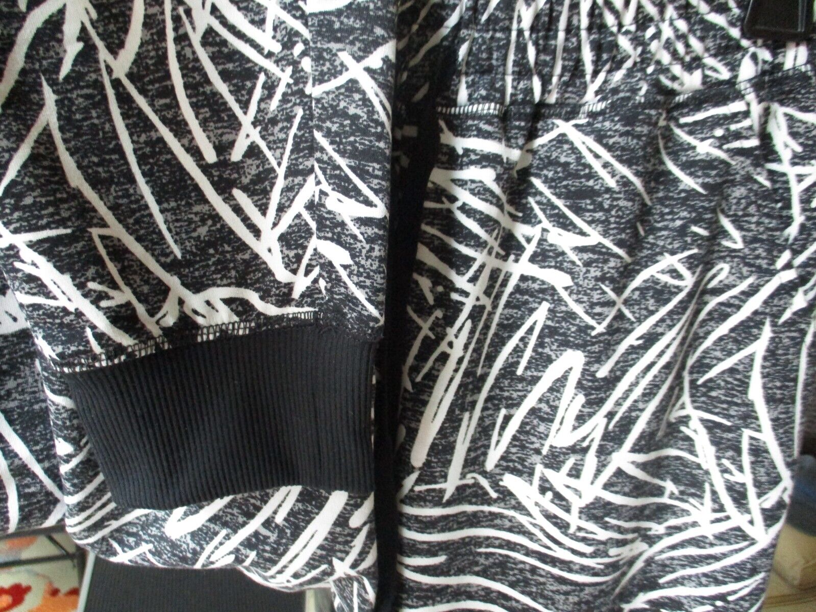 LuLaRoe Jax Small NWOT Black Gray White Joggers Sweatpants