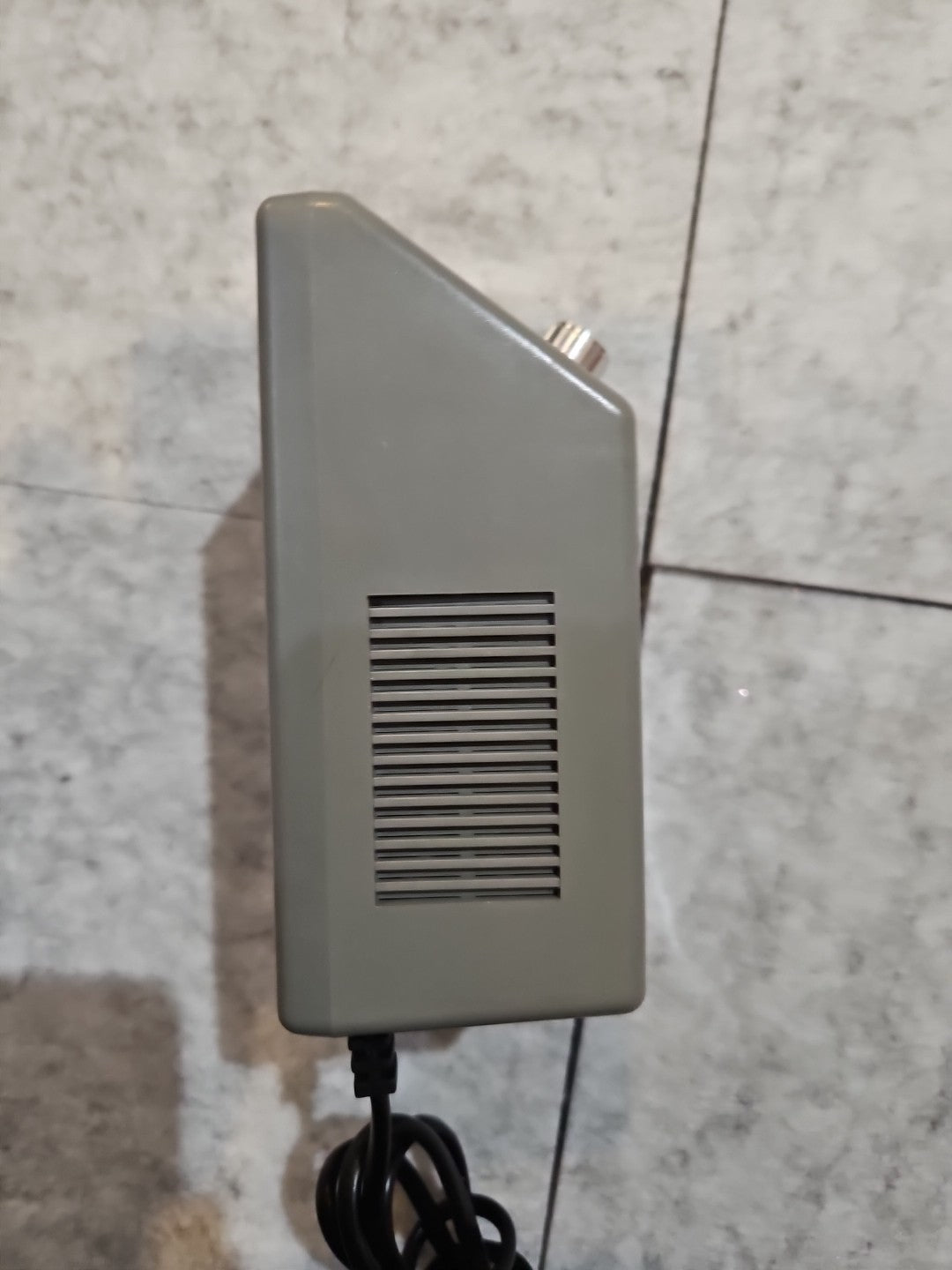 Cadrim Variable 100-240 VAC to 0-17 VDC 12W Power Converter/Transformer