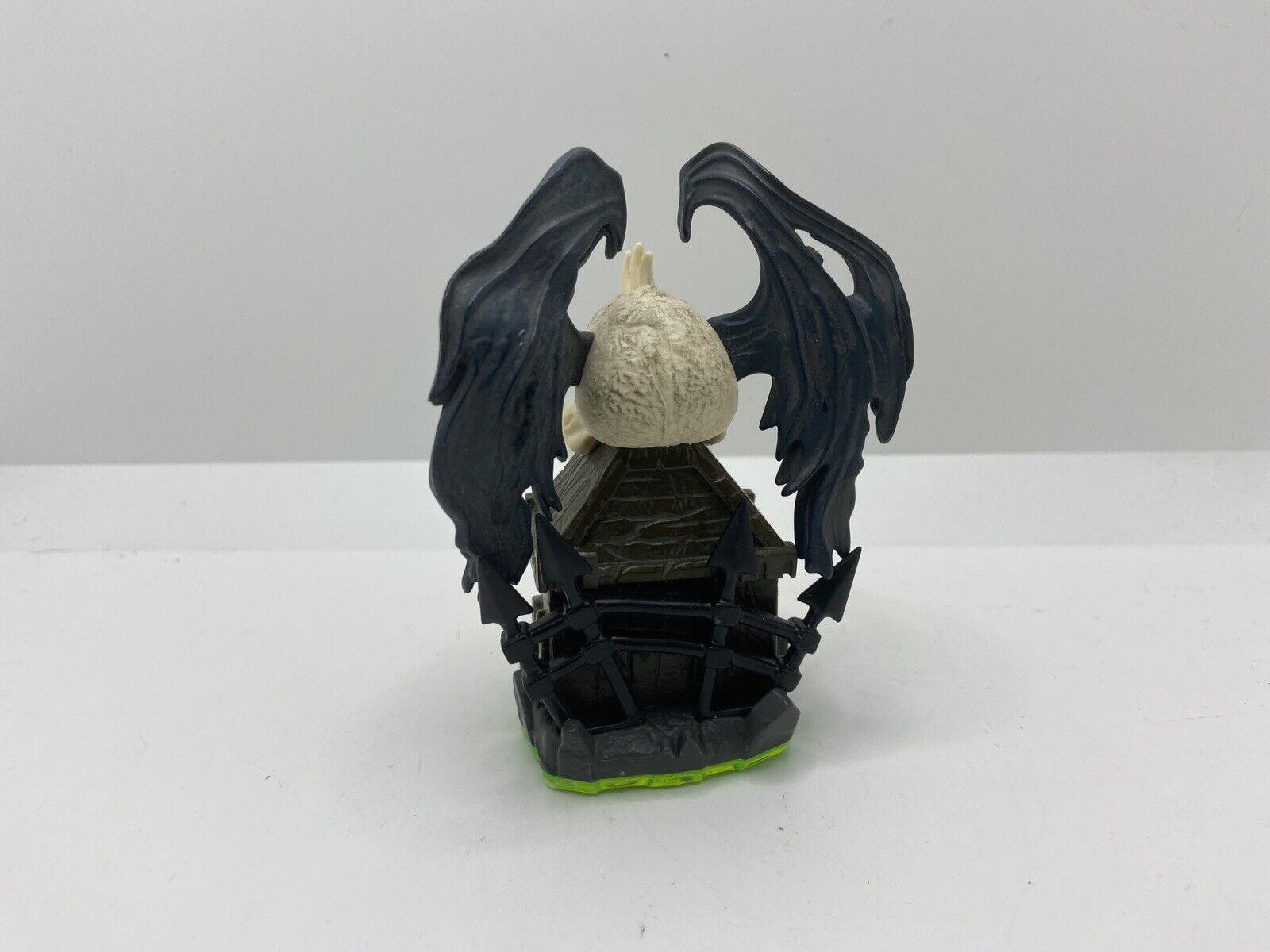 Skylanders Dark light Crypt
