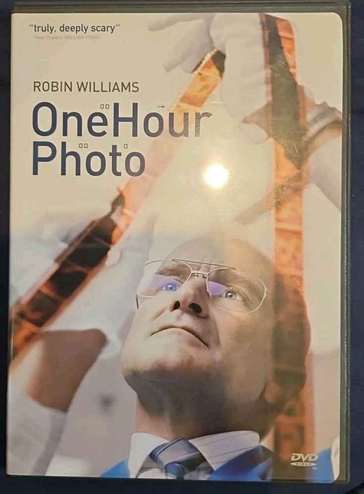 One Hour Photo (DVD, 2002)