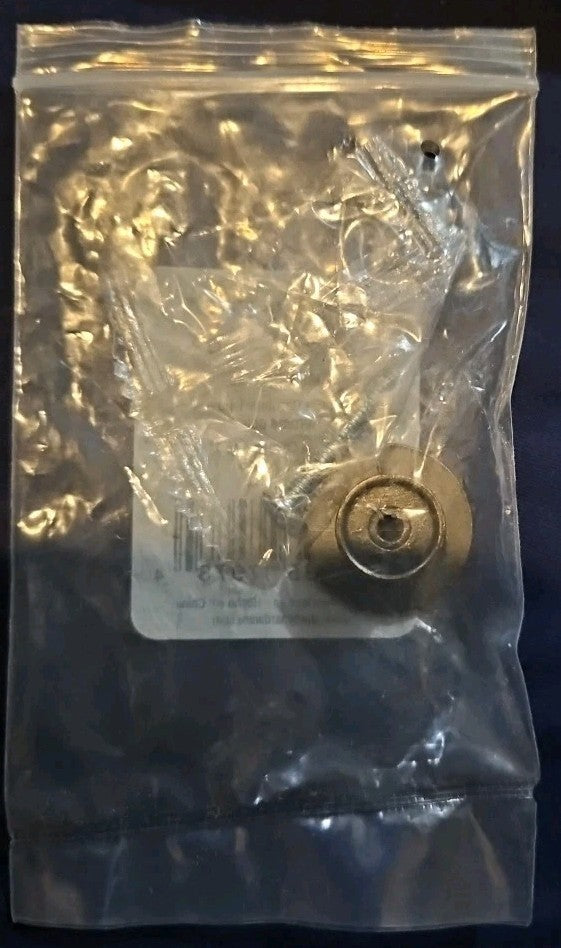 Brainerd 1-1/4" x 1" Chrome Carolina Rectangle Cabinet Door Knob  P27772W-PC-CP