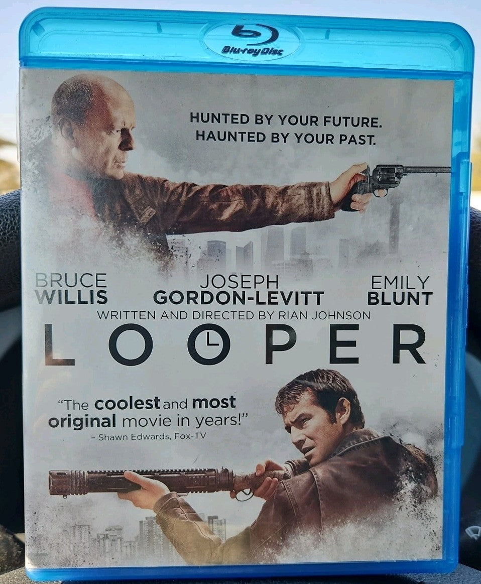 Looper (Blu-ray, 2012) Brand new sealed, no digital download 