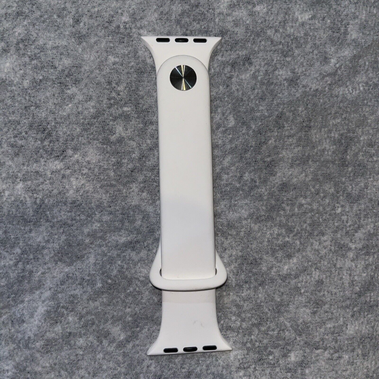 White M/L Apple Watch Sports Band 38/40/41mm