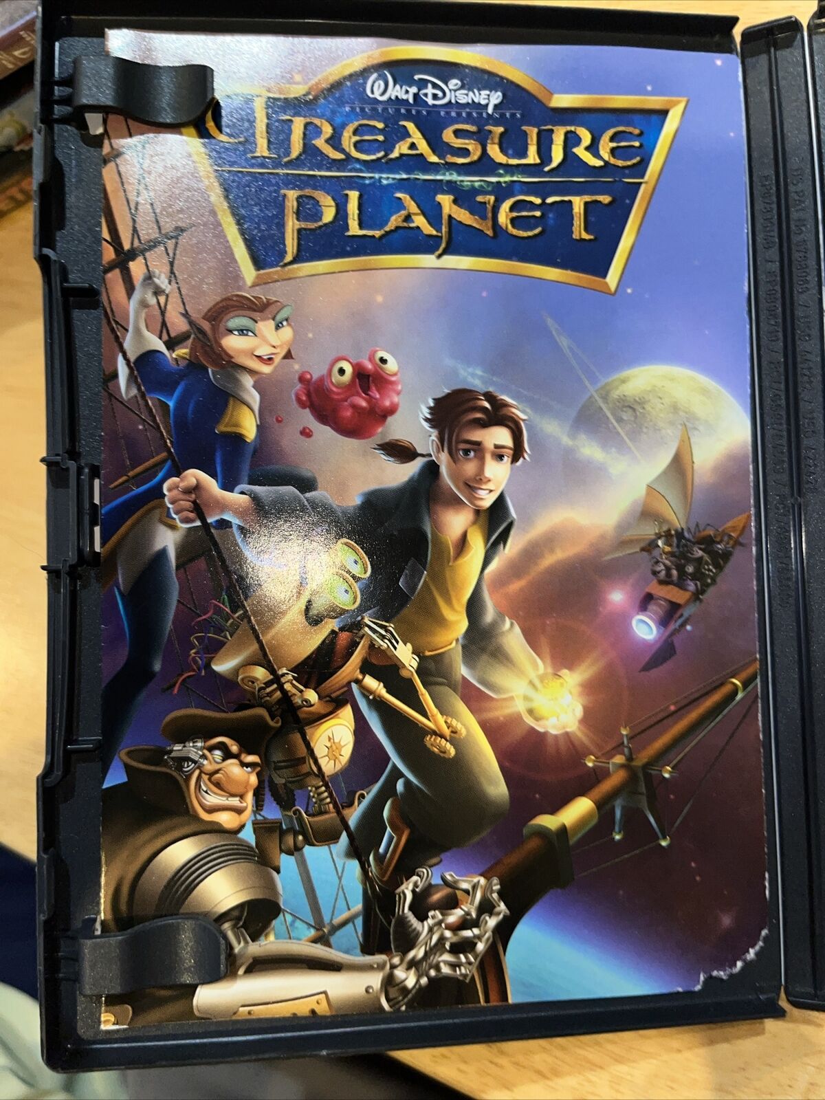 Treasure Planet (DVD, 2002) TESTED. NO SCRATCHES. SOME ARTWORK DAMAGE. NEW CASE