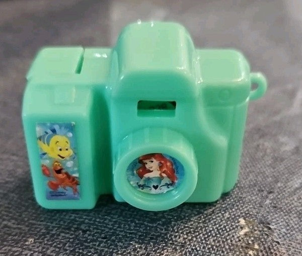 Ariel Mini View Finder Keychain