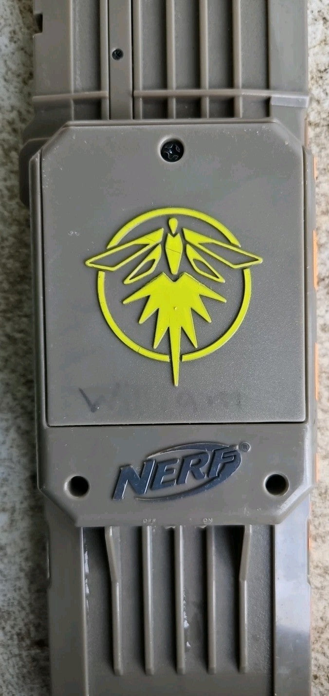 NERF N-Strike Firefly Elite 18 Round Dart Light Up Magazine Ammo Mag Clip Gray. 