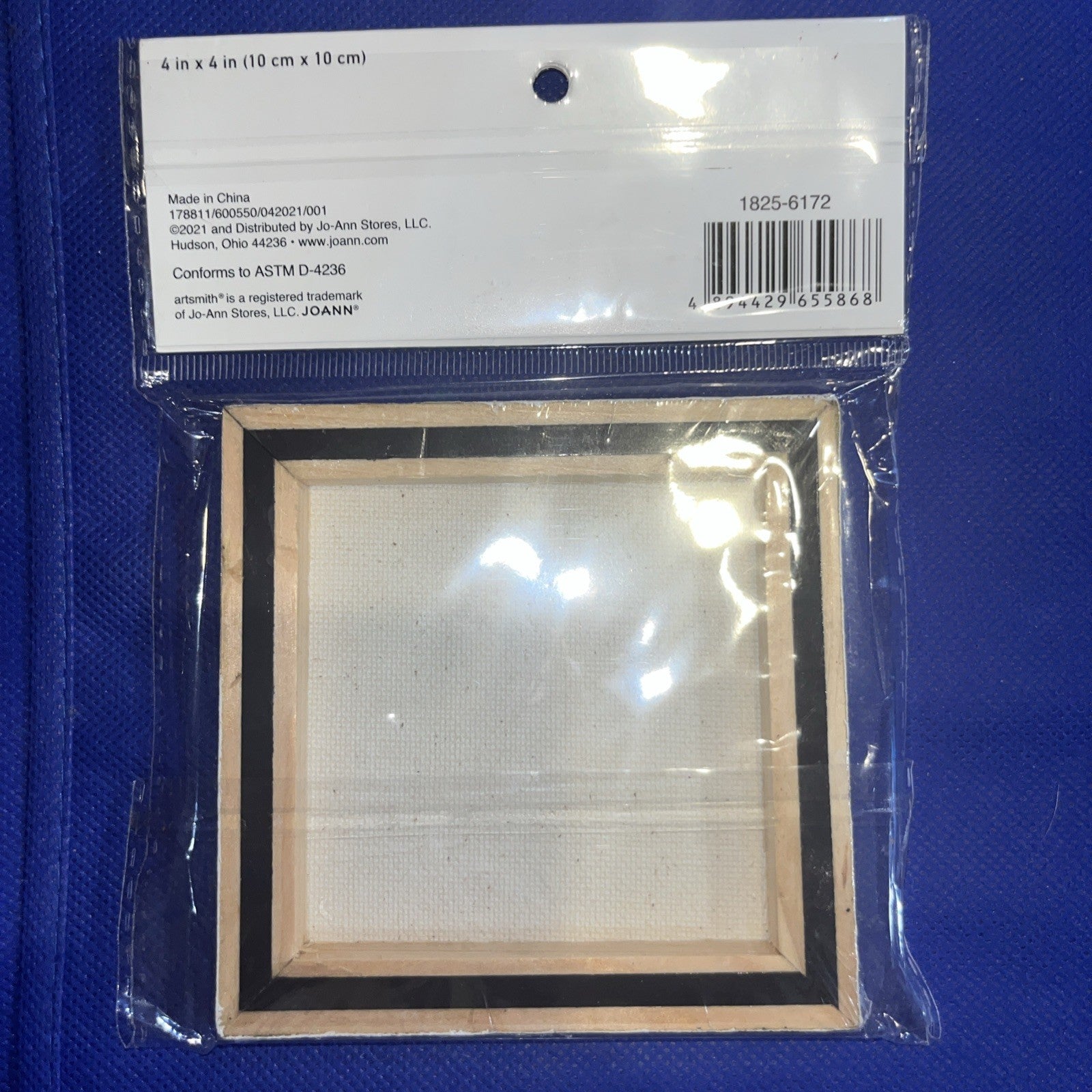 Artsmith Mini Magnet Canvas  4” X 4” 1 Piece