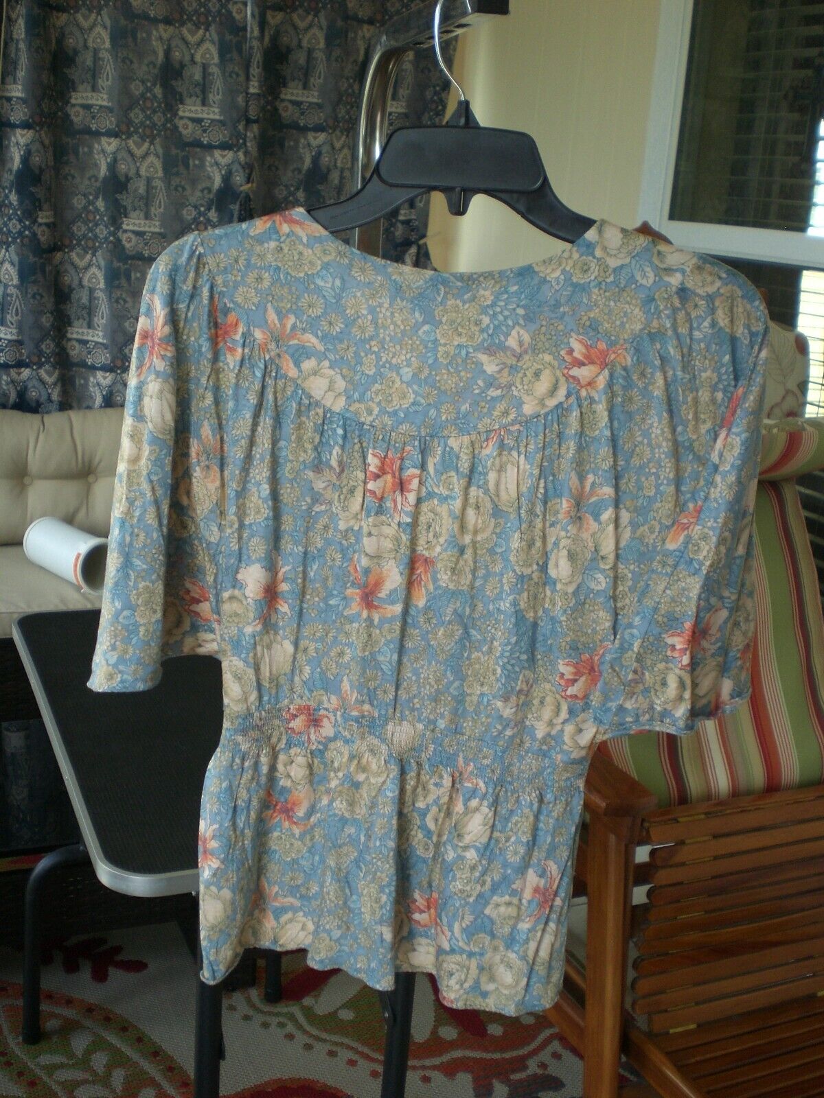 Banana Republic Surplus Floral Top Shirt Blouse Small