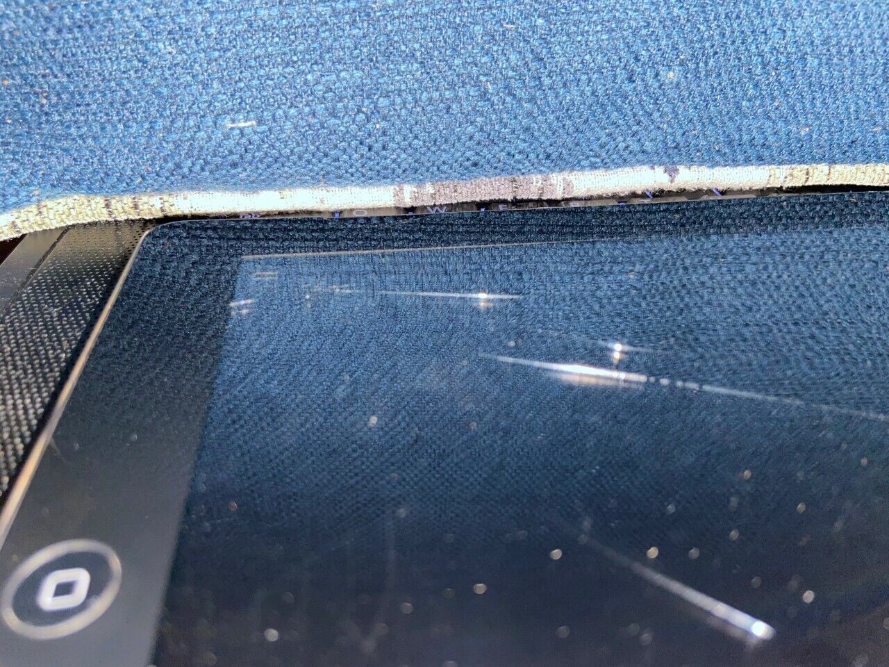 Apple iPad 2 16GB, Wi-Fi, 9.7in - White - !! For Pars Only !!