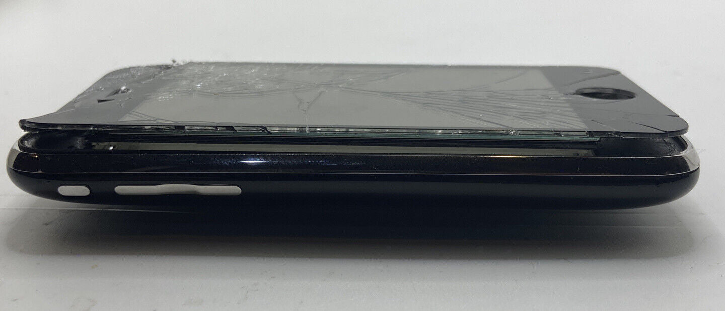 Apple iPhone 3GS - 8GB - Black (Unlocked) A1303 (GSM)