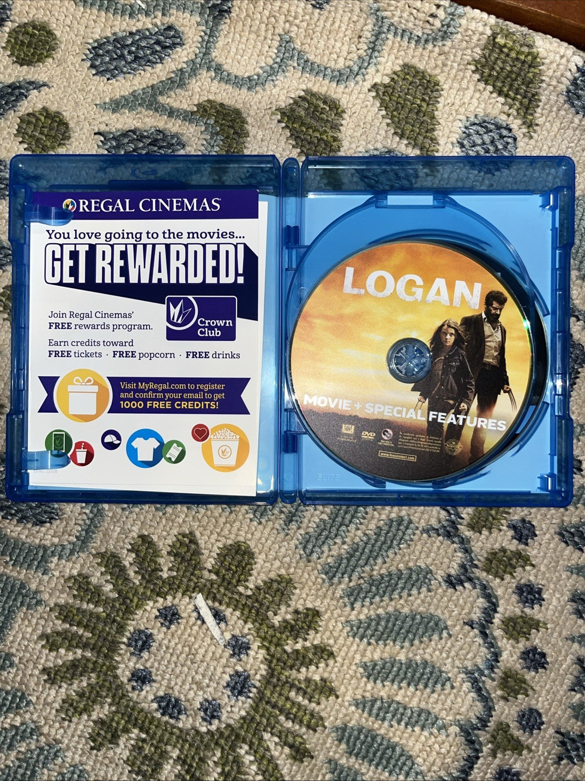 Logan B&W Noir Bluray & Color DVD. No Color Bluray.  No Digital Download
