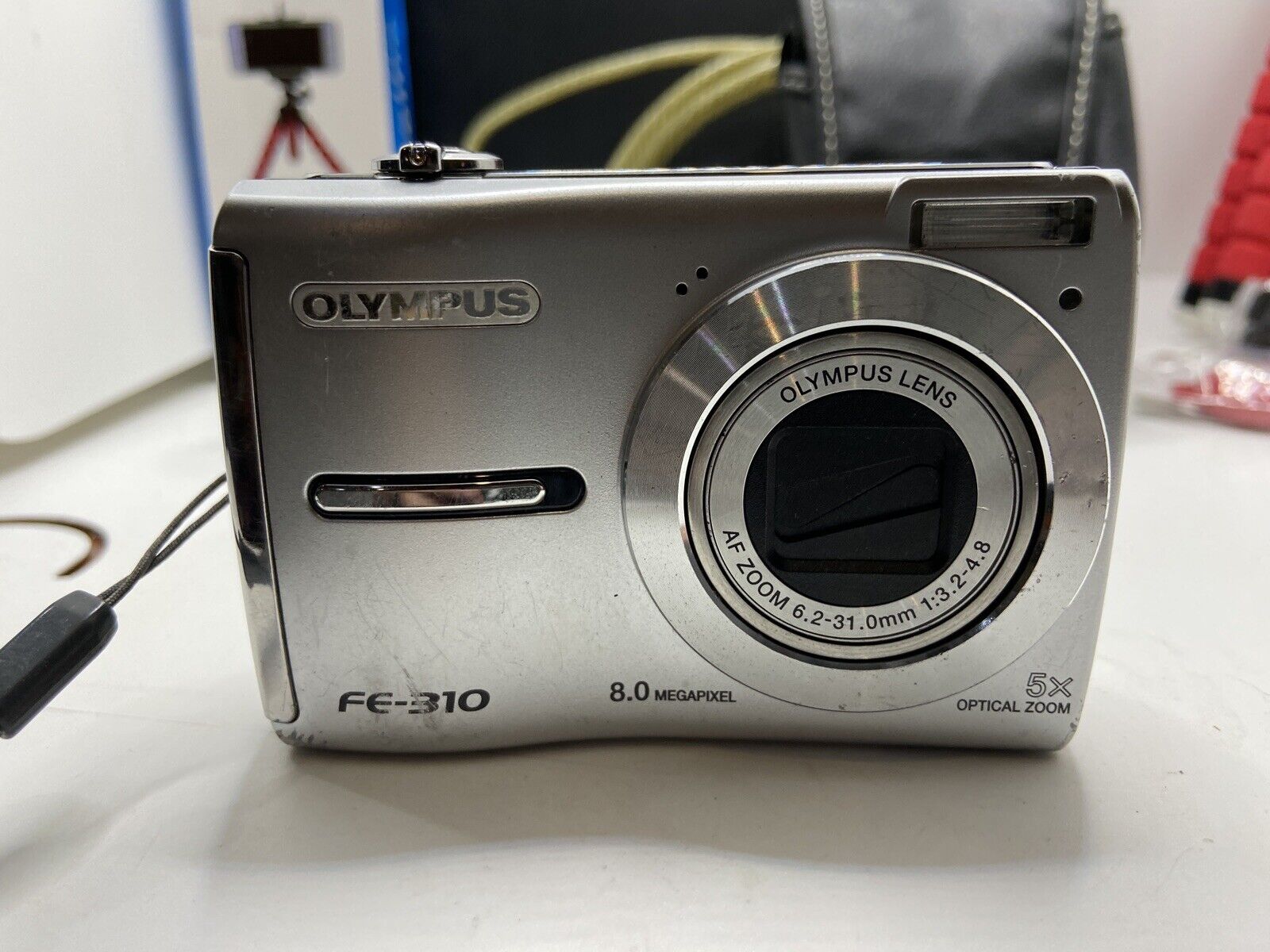 Olympus FE-310 8.0MP w/Cases, Tripod, USB Cable, Phone Shutter Remote BUNDLE