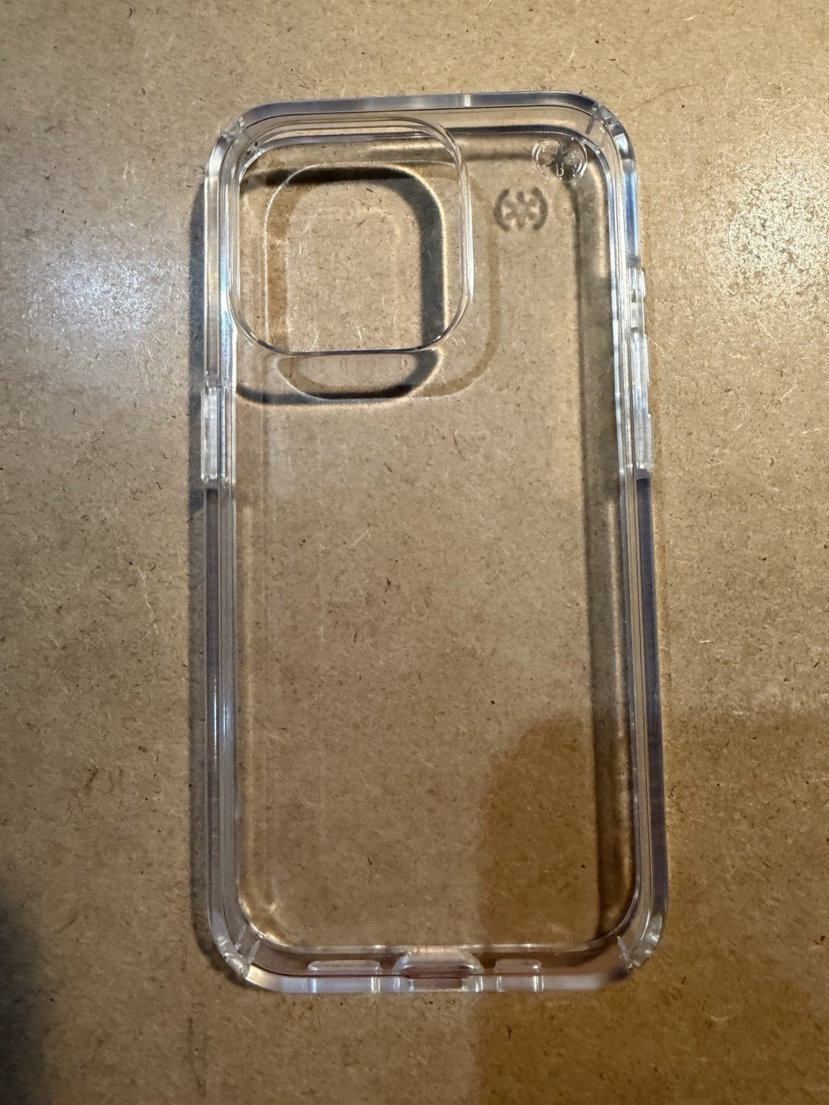 Speck Apple iPhone 15 Pro Presidio Perfect Clear Case