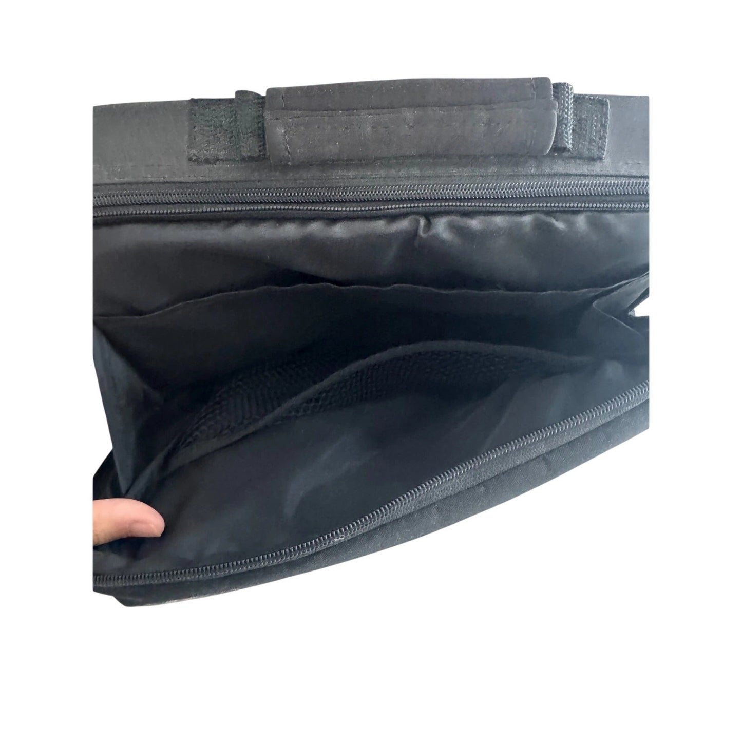 Targus  DVD Bag  Carrying Case Black Gray  With Shoulder Strap