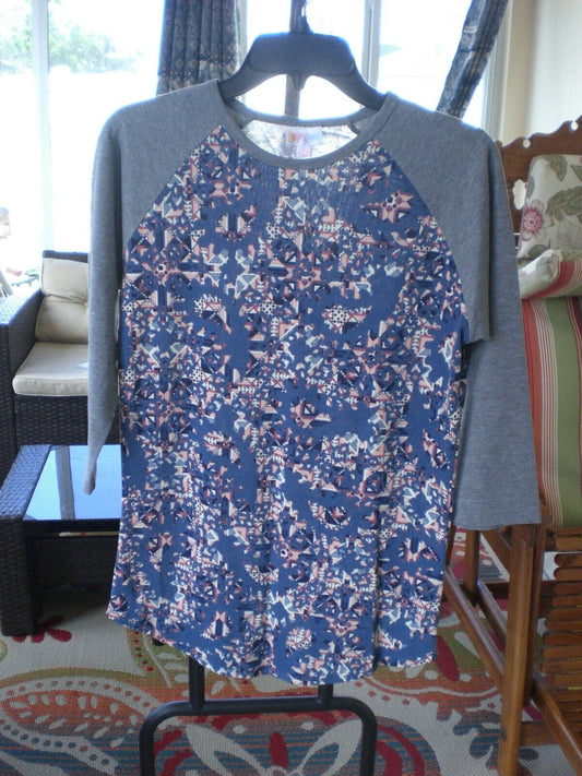 LuLaRoe Small Randy Shirt Top Blue Pink Geometric