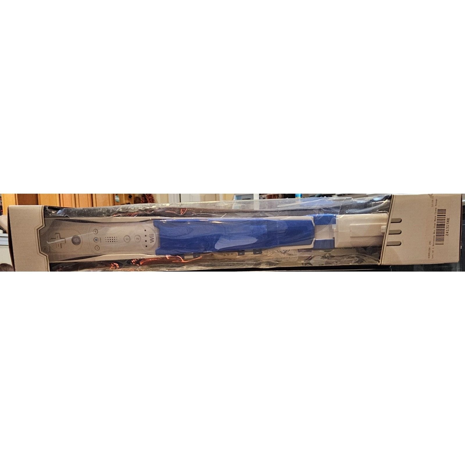 Wii Star Wars Clone Trooper Blaster - New Sealed - Outer Box Damage