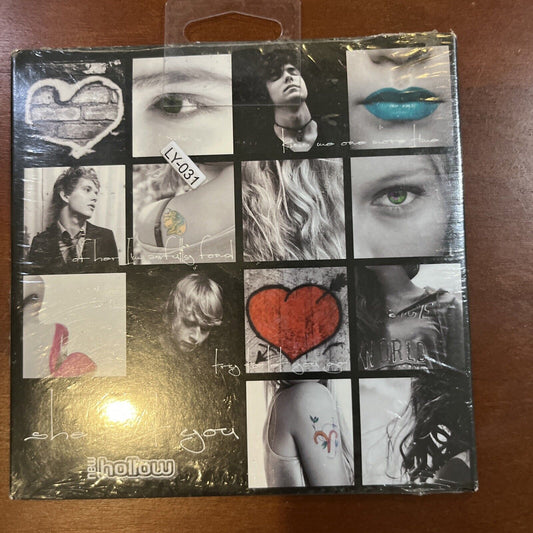 She Ain’t You - New Hollow (CD) New