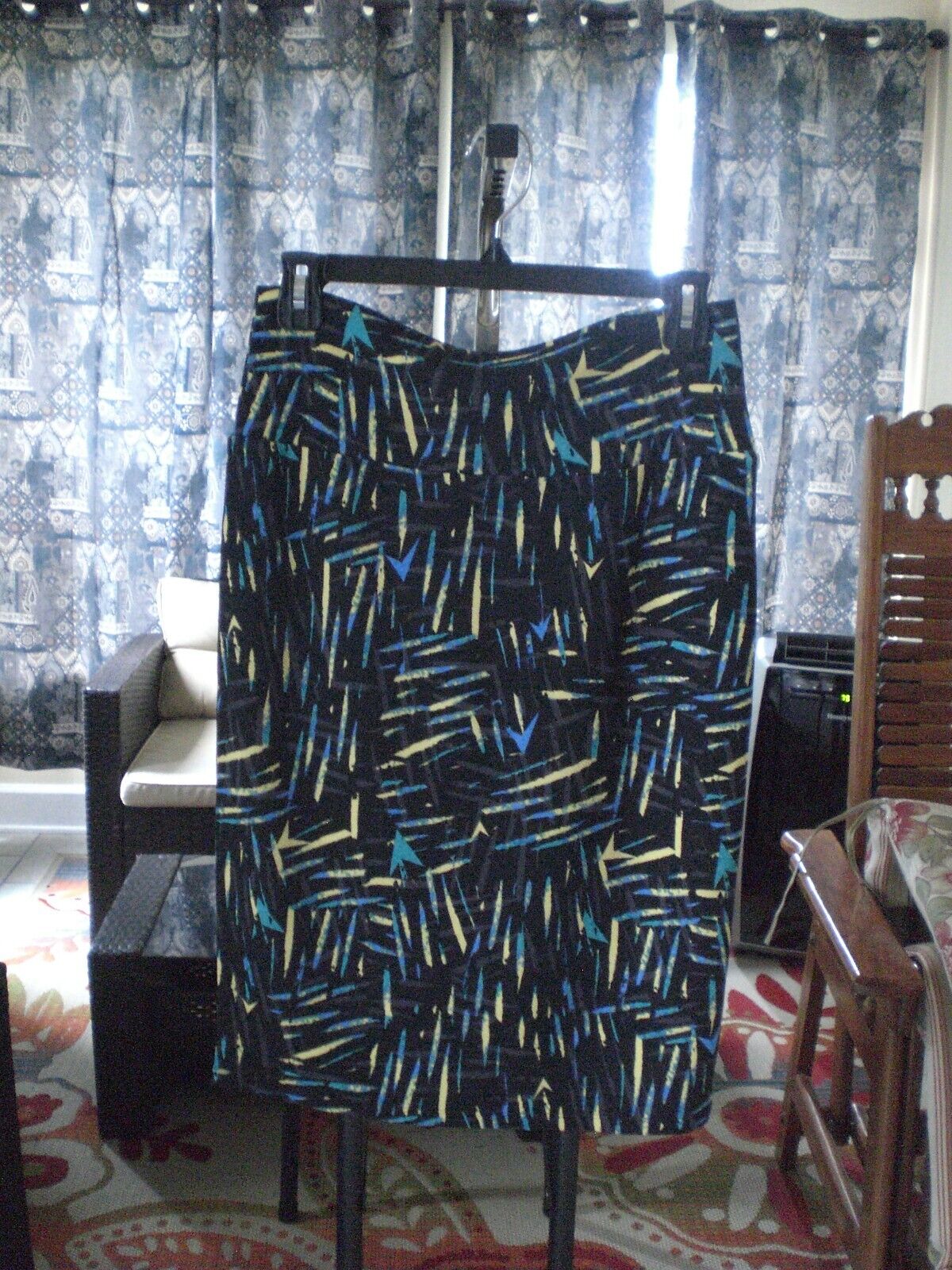 LuLRoe Cassie Skirt Black with Yellow Green Blue Geometric Shapes SMALL