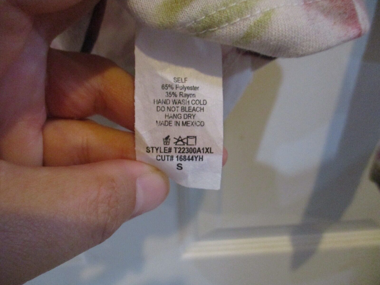 White Birch Ivory Pink Green Floral Dolman Knit Top Small