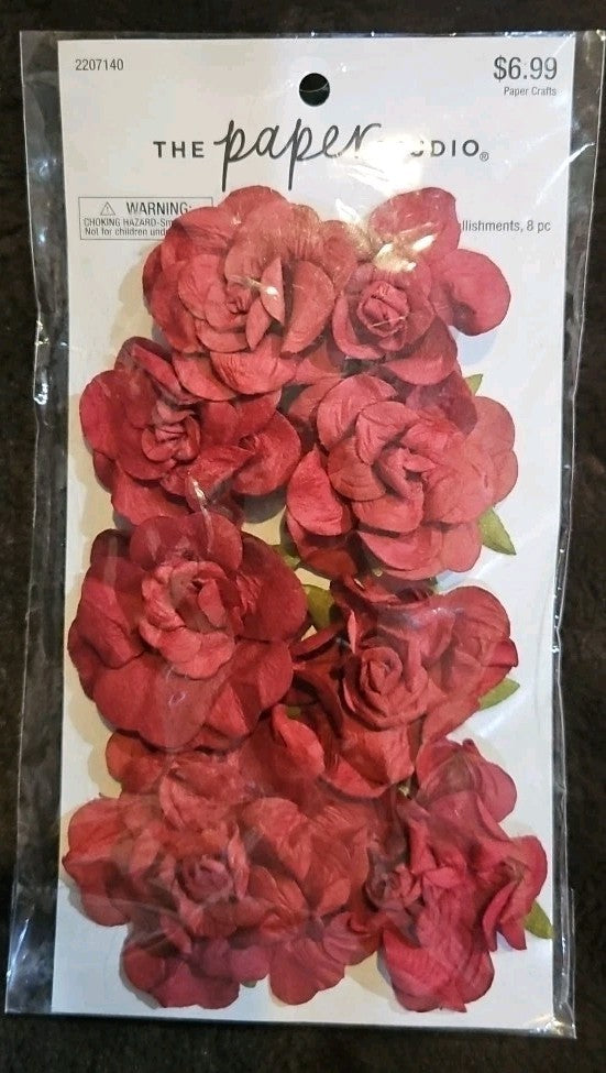 The paper studio La petites Red Flowers  8pc