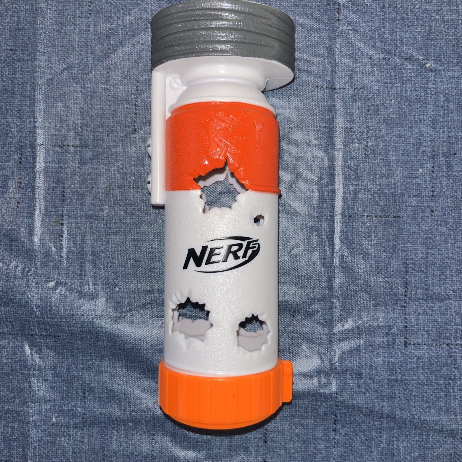 Nerf Zombie Strike Nail biter W/ Muzzle Suppressor and Folding Stock W/10 Darts