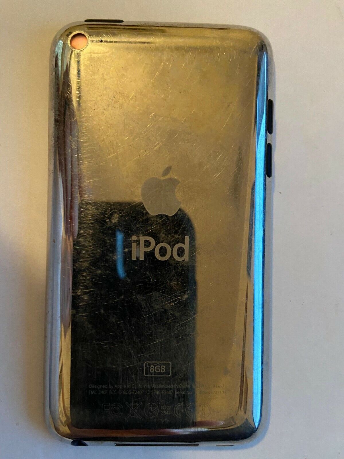 Apple iPod Touch 4th Generation 8GB Player - Black !!For Parts Only!!