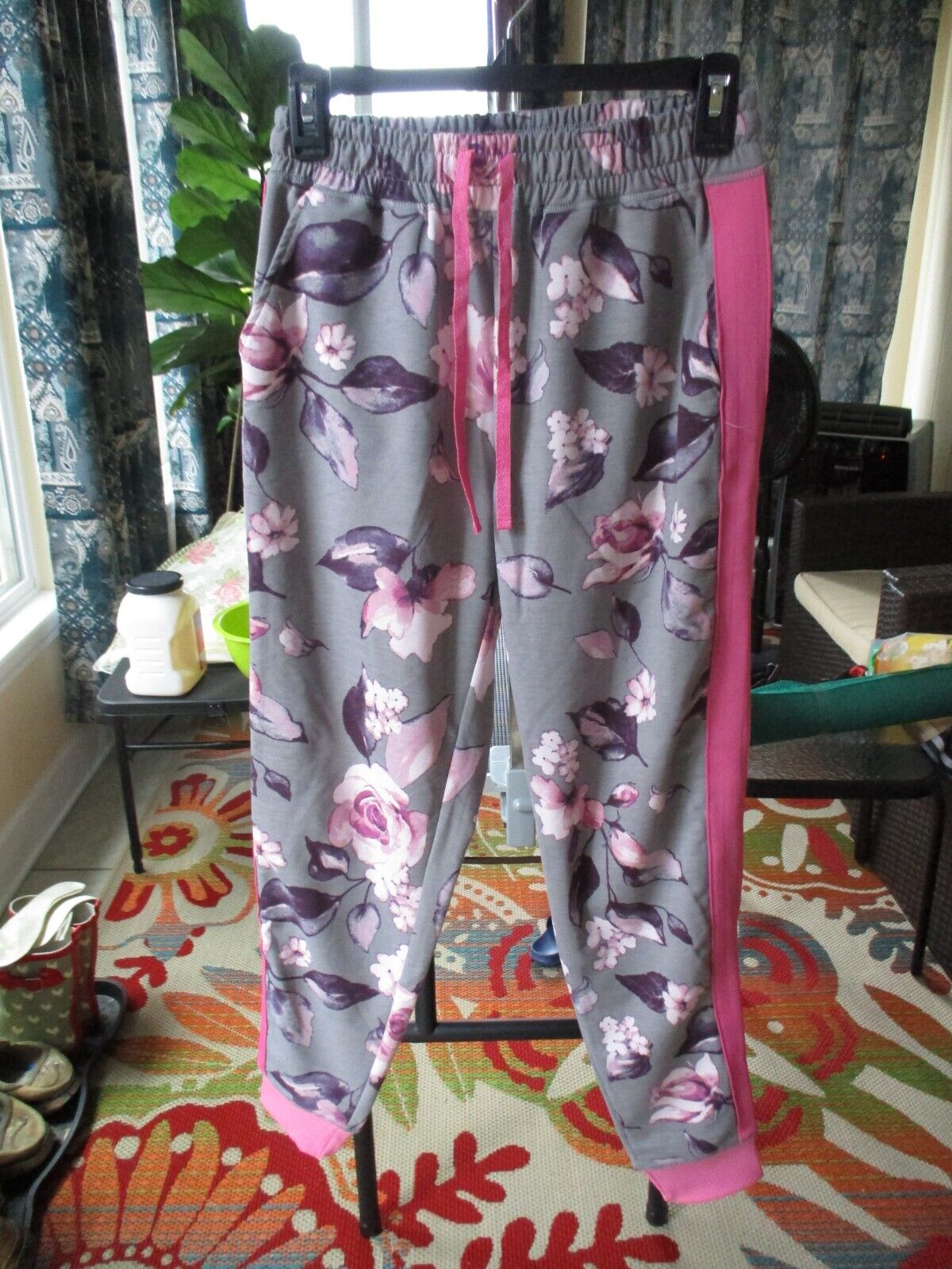 LuLaRoe Jax Small NWOT Gray Pink Floral & Pink Stipe on legs Joggers Sweatpants