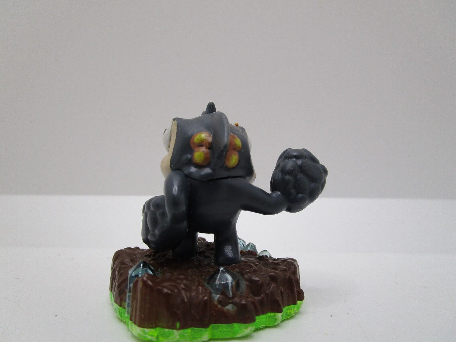 Skylander Terrabite