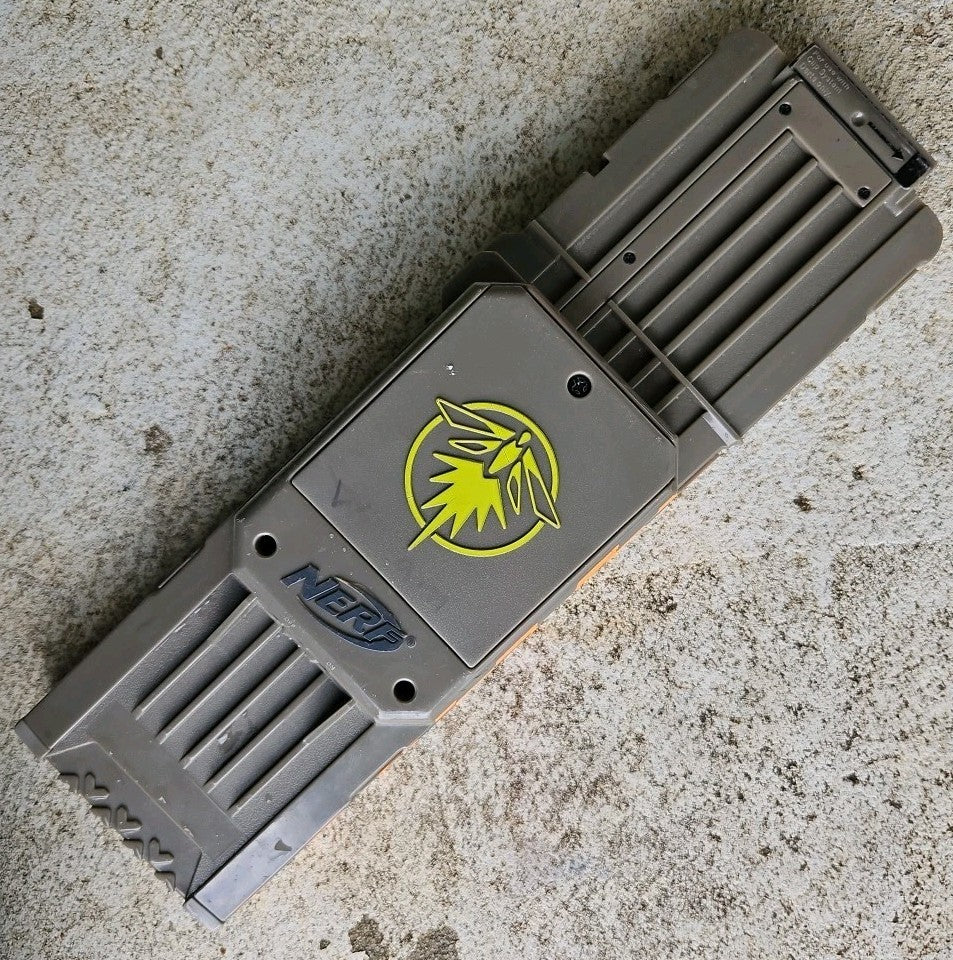 NERF N-Strike Firefly Elite 18 Round Dart Light Up Magazine Ammo Mag Clip Gray. 