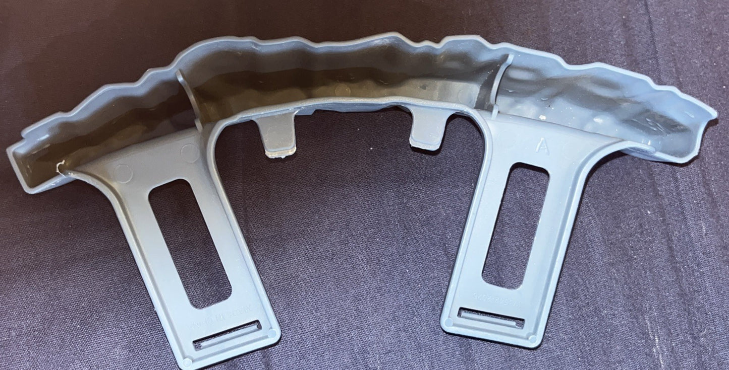 Thomas the Train Risky Rails Bridge Drop Replacement Track Part - Curved Wall