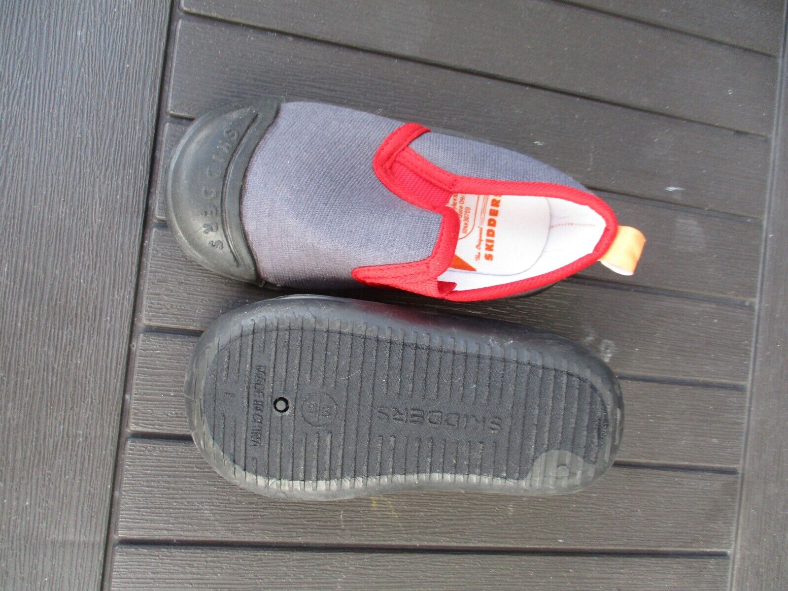 Skidders Toddler Kids Slip on Shoes Size 10 Grey 3T