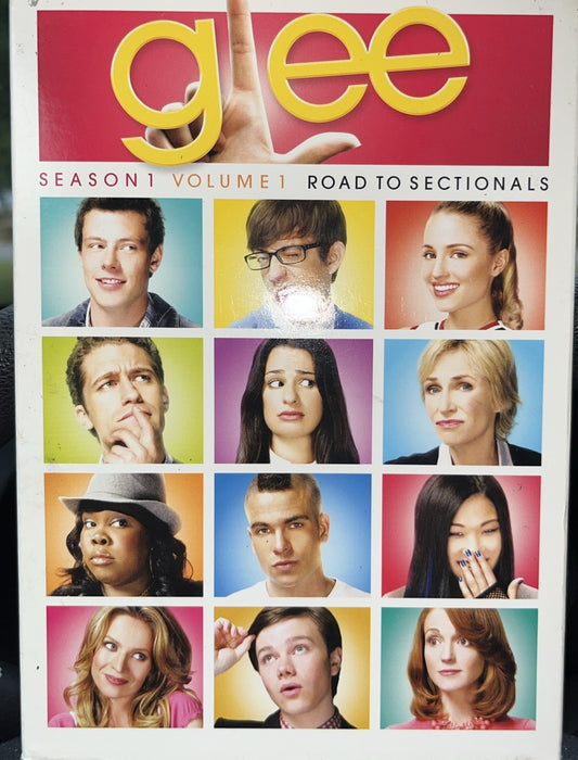 Glee: Season 1, Vol. 1: Road to Sectionals [Widescreen] [4 Discs (DVD)