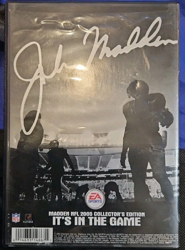 Madden NFL 2005 Collector's Edition (Sony PlayStation 2, 2004)