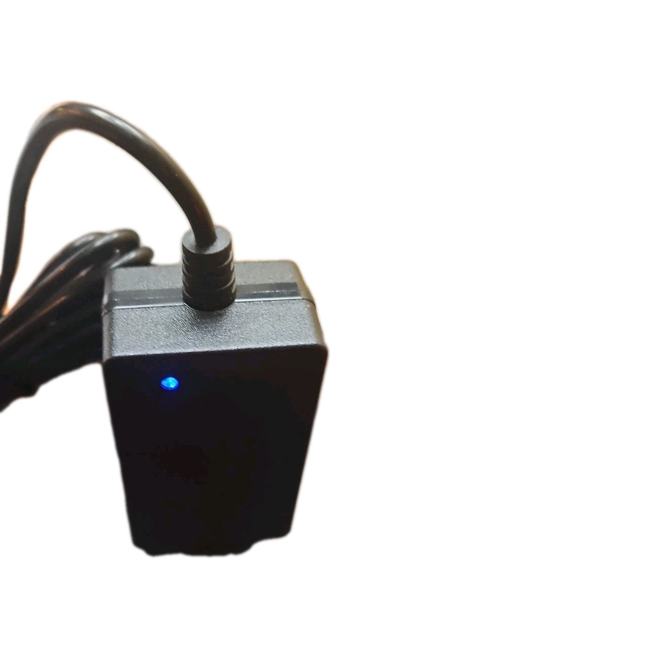 15 Watt AC/DC DC-0530 USB Charger W/ 3ft Extension